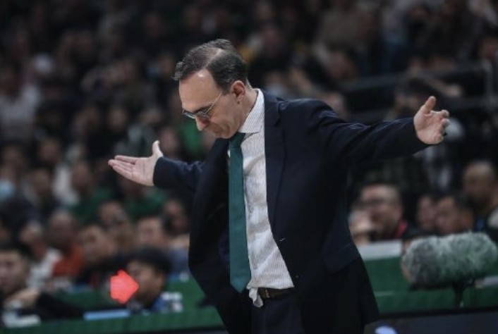  赛前预判精准，辽宁险胜广州；乌戈肯定防守韧性，成功化解三分危机。 体育新闻