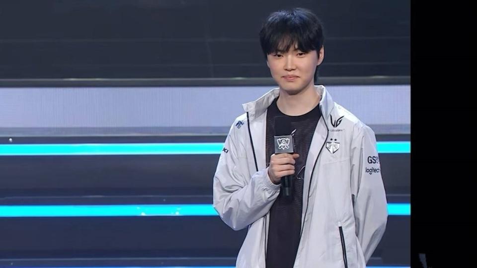 中韩队伍碾压先锋赛;欧洲联赛热度下滑,线上模式成可能选项。 游戏攻略