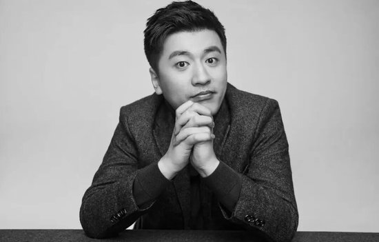 张雪峰突然离世；苏州教育圈震动；一代考研导师的传奇故事。