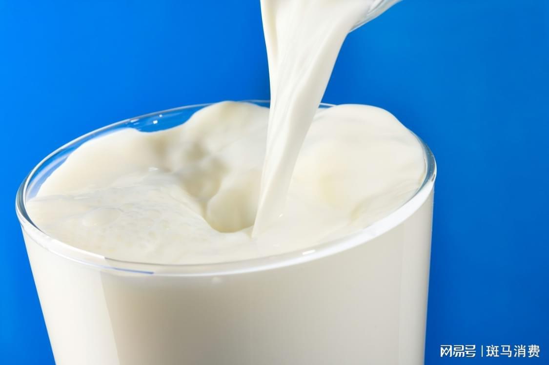 新乳业冲刺港股背后：低温奶战场的生死时速与突围之困 新闻