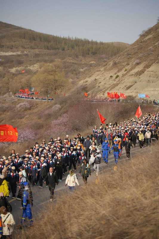  从108里到31年：徒步祭英烈活动的教育价值与科学训练体系深度解析 文化旅游