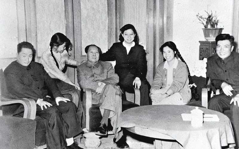  34天的永恒：那个被战火吞噬的年轻人，和他永远无法回答的父亲 情感心理