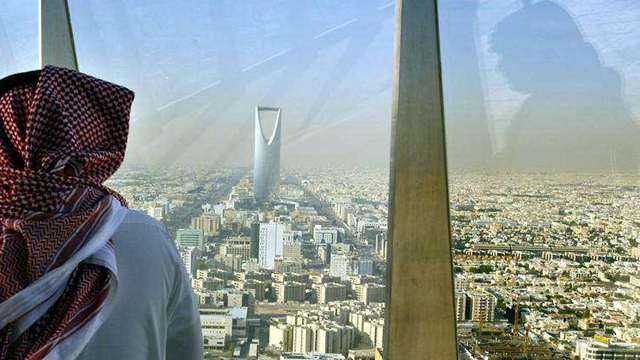  技术视角下的地缘经济重构：霍尔木兹困局与全球产业链新秩序 股票财经